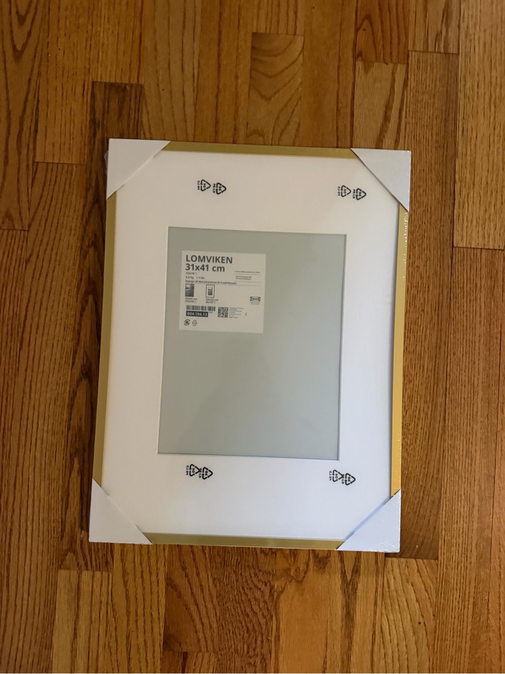 IKEA LOMVIKEN White Photo Frame with Gold Trim